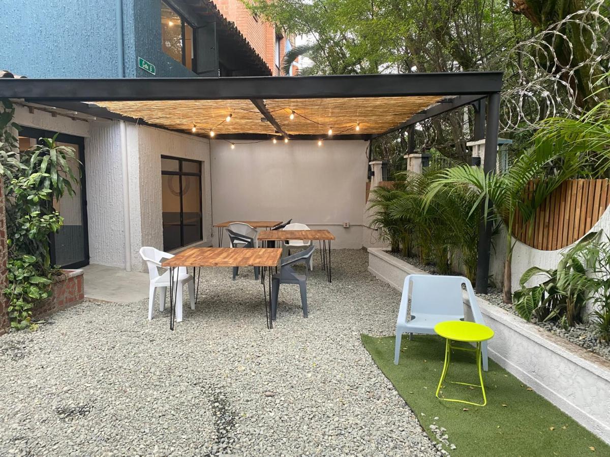 Casa Mosaiko Patio Bonito Hotel Medellin Exterior photo